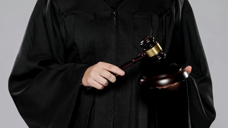 Парня из Охи приговорили к 6 месяцам в колонии за побег из-под надзора 