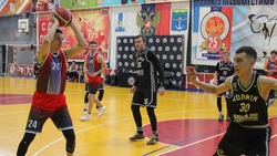 Баскетболисты Сахалина разыграли трофей турнира памяти Анатолия Мухлисова