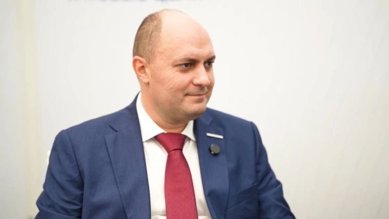 Специалист «Бурсервис»: конкуренцию за кадры нужно регулировать со стороны правительства