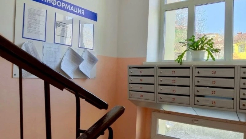 Подъезды в домах села Леонидово отремонтируют по решению суда