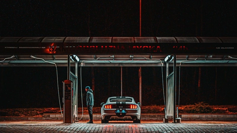 Бензин подешевел на трех АЗС в Южно-Сахалинске