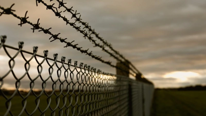 Жителя Холмска приговорили к 5,5 года колонии за жестокое избиение мужчины