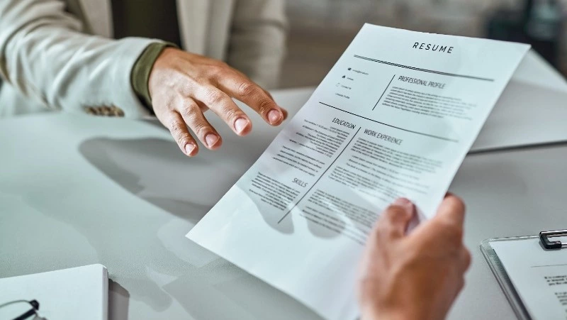 Hh.ru опубликовал топ-10 дефицитных специалистов в Сахалинской области