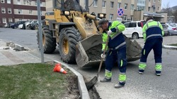 Ямочный ремонт и уборка пройдет на нескольких улицах Южно-Сахалинска 13 мая