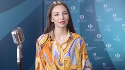 Валерий Лимаренко рассказал о творчестве артистки с Сахалина Александры Баленко