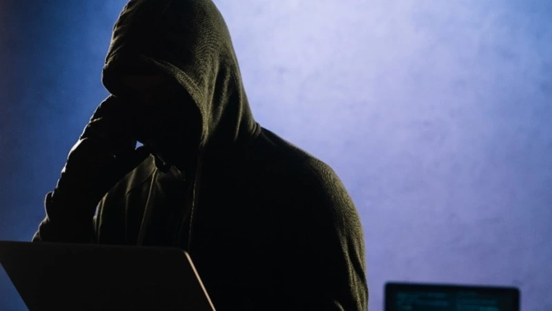 Жительница Анивского района отдала телефонным мошенникам более 500 тысяч рублей