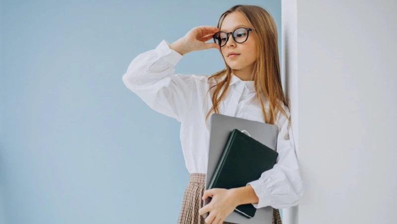 ГОСТ на школьную форму введут в России в 2024 году 