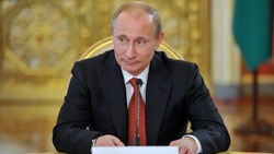 Путин призвал российских чиновников ездить на отечественных автомобилях