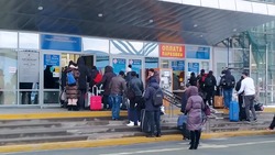 Рейс на север Сахалина отложен на час: пассажиров просят подождать