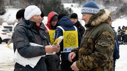 «Шикотанский лед-2022» собрал рыбаков разных возрастов