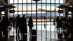 Четыре авиарейса задержали в главном аэропорту Сахалина утром 10 мая