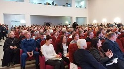 Жители Холмска попросили у губернатора новый ФОК для детских тренировок