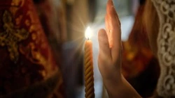 Церковный праздник 17 ноября 2025: традиции, строгие запреты и народные приметы дня