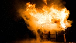 Пожарные предотвратили крупное возгорание на Сахалине