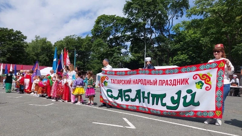 «Время есть всегда»: житель Сахалина организовал мастер-классы в помощь бойцам СВО