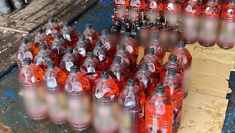 Моряка с Сахалина поймали с 220 литрами японского контрабандного виски  