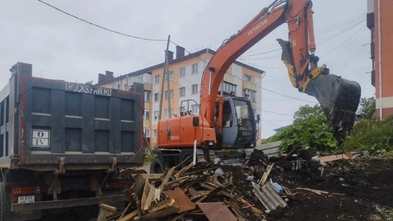 В Корсакове снесут очередные незаконные постройки 