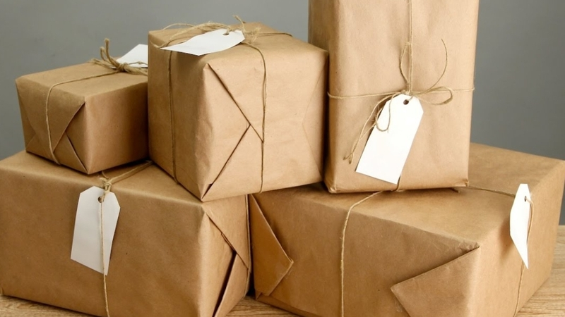 Сахалинцы жалуются на исчезнувшие посылки с лекарствами и детской одеждой