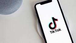 Apple удалила TikTok для пользователей из России