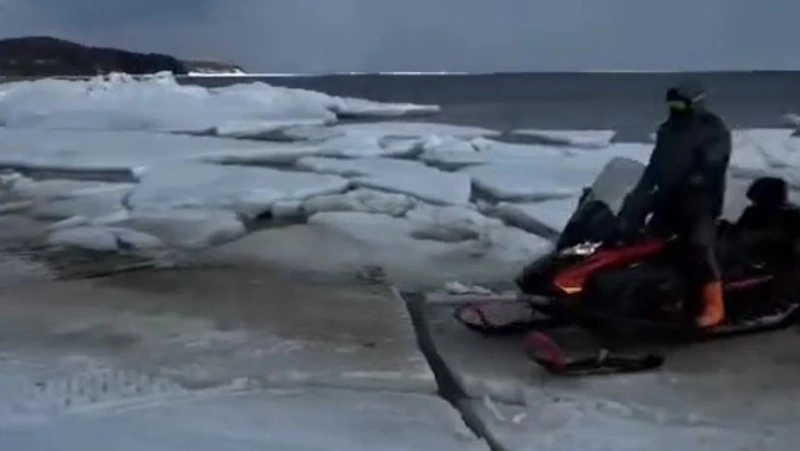 Любитель экстрима чудом избежал беды на юге Сахалина