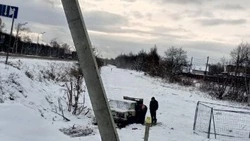 «Жигули» слетели с дороги в кювет после ночной погони от ДПС в Южно-Сахалинске 