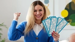 Двое жителей Сахалинской области встретили Новый год миллионерами