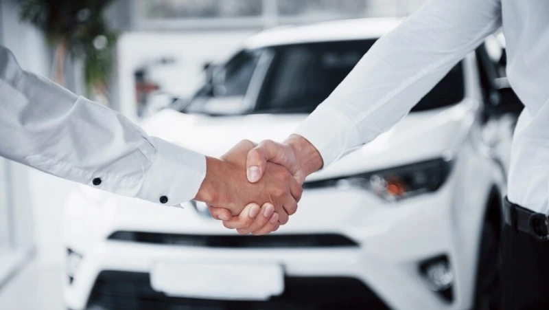 За весь санкционный период в Россию завезли 700 тысяч запрещенных иномарок