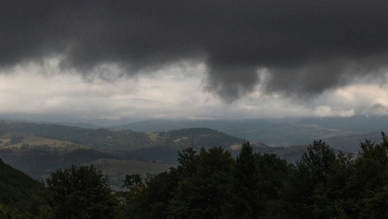 Осадки, свежий ветер и до +22 градусов прогнозируют синоптики в Южно-Сахалинске 21 июня