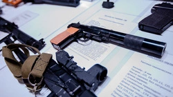 Школьники Южно-Сахалинска посетили урок мужества в честь Дня Героев Отечества