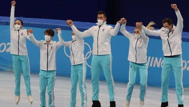 Российские фигуристы остались без золотых медалей из-за допинг-скандала