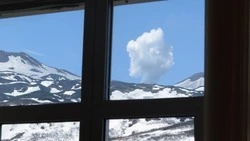 Вулкан Эбеко «попрощался» с выпускниками Северо-Курильска       