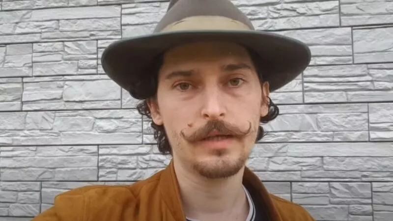 Медведи не дают искать сокровища сахалинскому кладоискателю