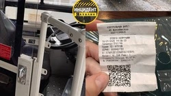 В Южно-Сахалинске водитель автобуса во время выполнения маршрута отлучился по своим делам