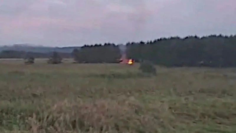 Вспыхнувший сарай в Корсаковском районе едва не стал причиной лесного пожара