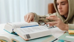 Для выпускников школ в 2022 году усложнят ЕГЭ по профильной математике