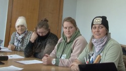 Матерей и жен мобилизованных жителей Сахалина встретили на Донбассе