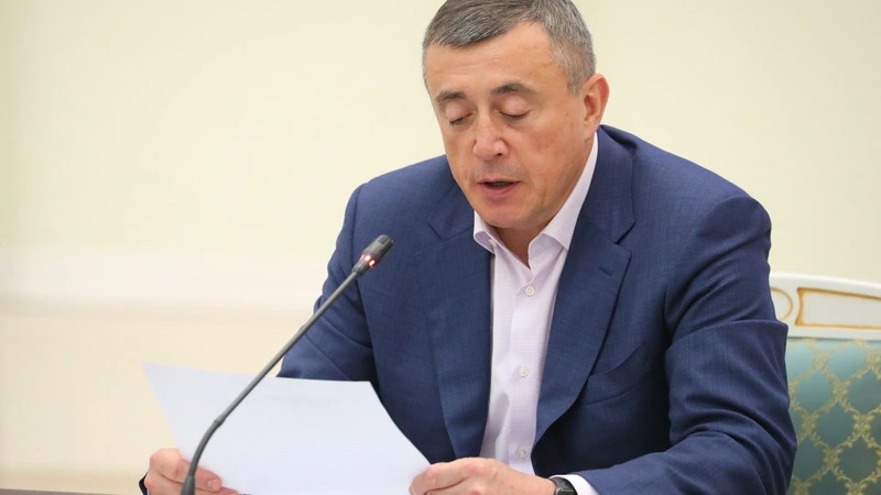 «Бюрократию не разводите»: губернатор попросил разработать меры соцподдержки для охинцев