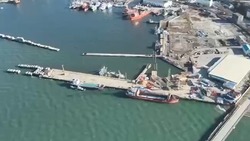 Реконструкцию Корсаковского рыбного порта оценили с помощью дрона