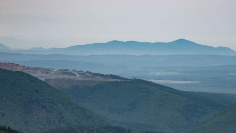 Места под карьеры на Сахалине предоставят без конкурса