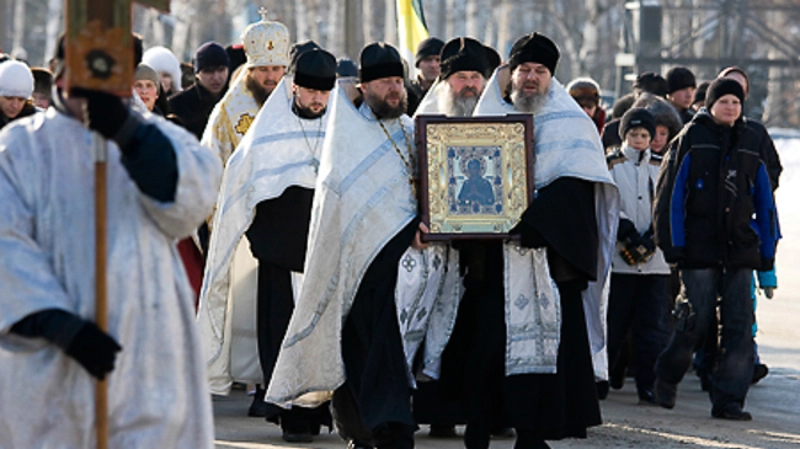 Купание в 20-градусный мороз в проруби не избавит от грехов