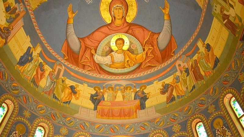 Пасхальное богослужение в соборе Рождества Христова в Южно-Сахалинске. Прямой эфир