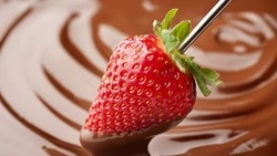 Десерты из клубники за 5 минут