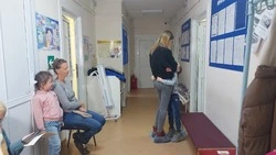 Врачи Углегорска поставили диагнозы 30 жителям села Краснополье