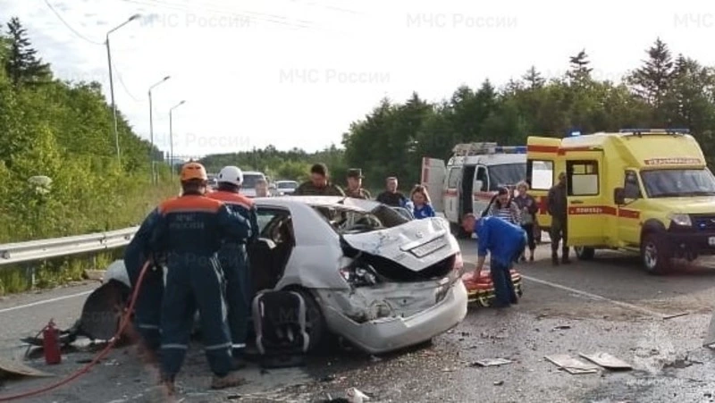 Пьяному водителю грузовика, устроившему ДТП на Сахалине, грозит до 7 лет тюрьмы