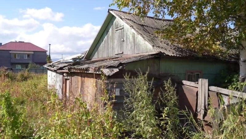 Власти Южно-Сахалинска помогут пожилой женщине привести жилье в порядок