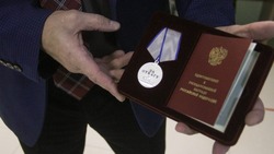 Бойца из Корсакова наградили медалью «За отвагу» за героизм в зоне СВО