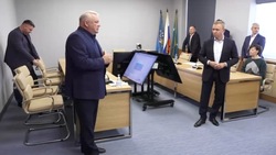 Мэр Южно-Сахалинска проводил своего заместителя в областную Думу