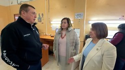 Валерий Лимаренко провел проверку в центре, ответственном за предоставление льготных лекарств