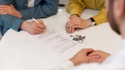 Участников СВО и их семьи пригласили на личный прием заместителя прокурора Сахалинской области