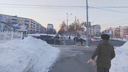 На пешеходном переходе в Южно-Сахалинске произошло ДТП